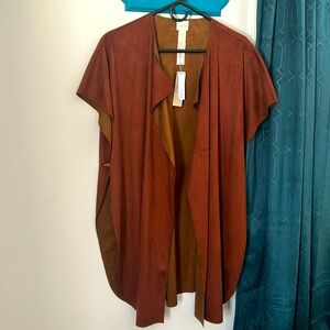 NWT Reversible Suede Covering